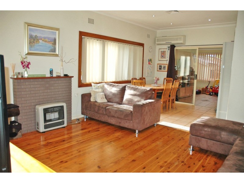 1 Kenny Avenue, St Marys NSW 2760