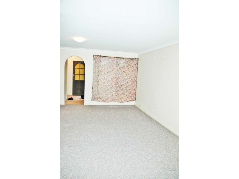 85 Melville Street, St Clair NSW 2759