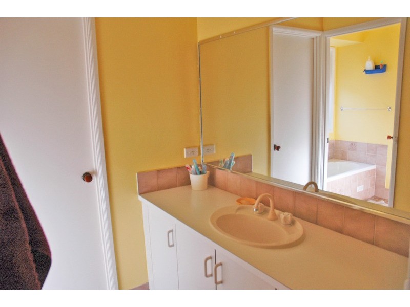 7 Winsome Avenue, Plumpton NSW 2761