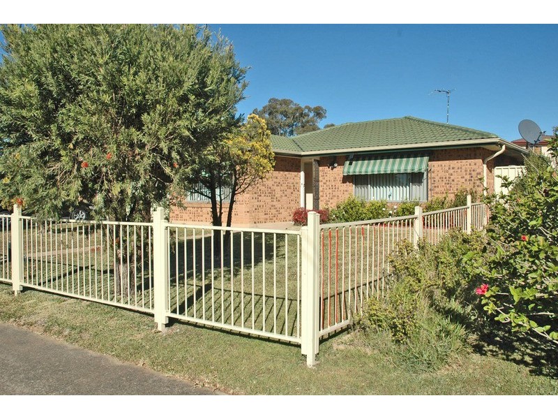 6 Willyama Street, Dharruk NSW 2770