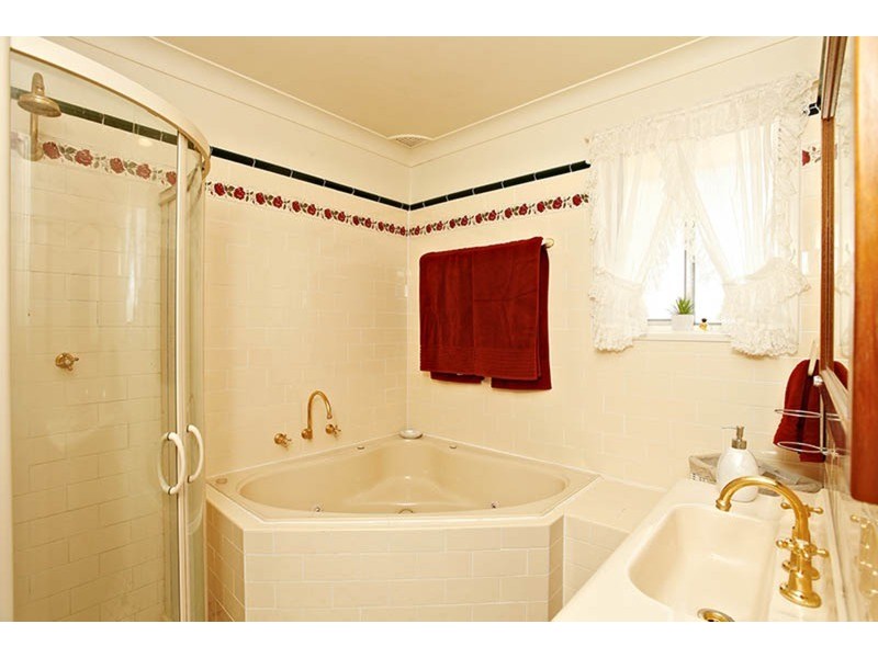 37 Milton Street, Colyton NSW 2760