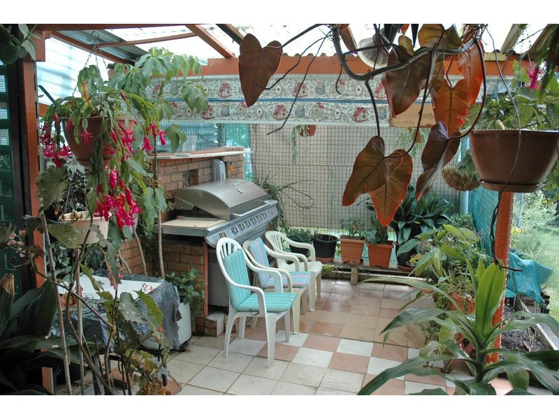 8 Darly Street, Dharruk NSW 2770