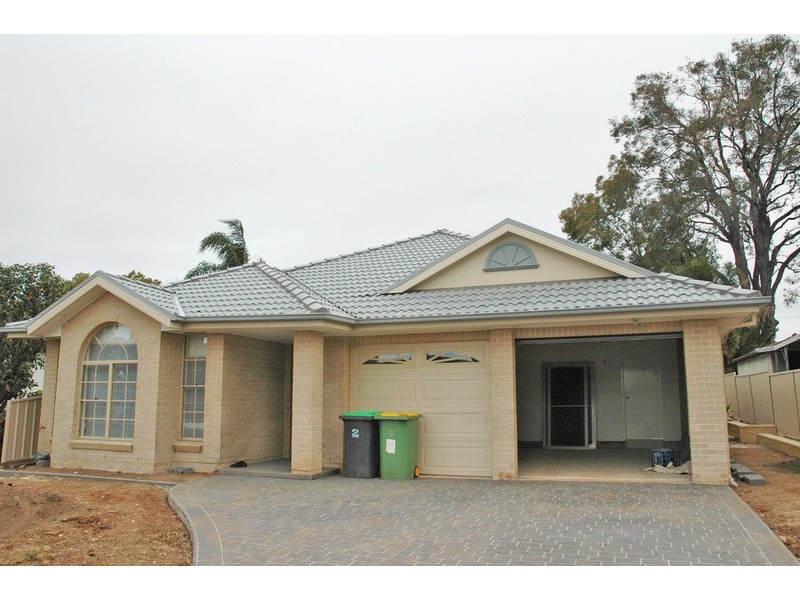 40 Leonard Street, Colyton NSW 2760