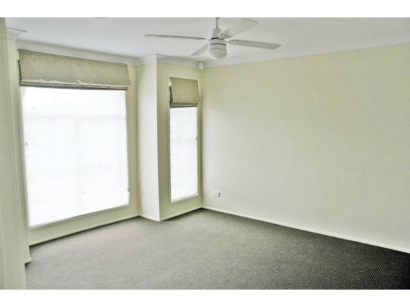 40 Leonard Street, Colyton NSW 2760