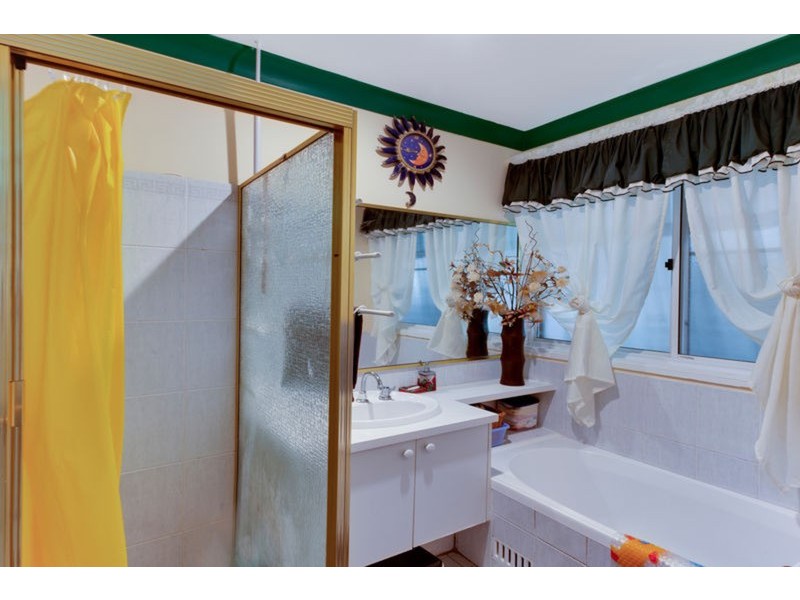 16 Kester Crescent, Oakhurst NSW 2761