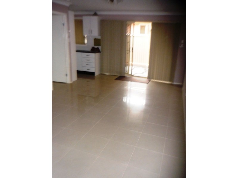 1/27 Tanzanite Street, Quakers Hill NSW 2763