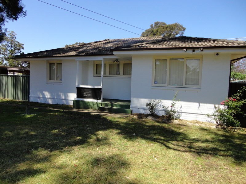 21 Mindanao Avenue, Lethbridge Park NSW 2770