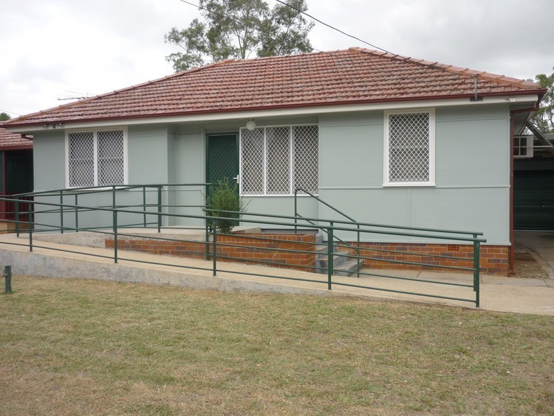 16 Samoa Place, Lethbridge Park NSW 2770