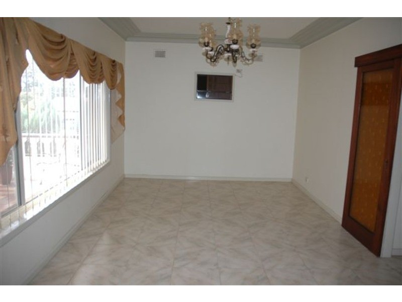 42 Brooker Street, Colyton NSW 2760