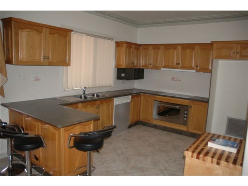 42 Brooker Street, Colyton NSW 2760