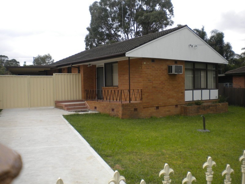 41 Finistere Avenue, Whalan NSW 2770