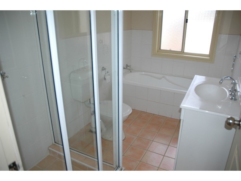 1/166 Glossop Street, St Marys NSW 2760