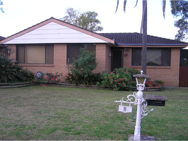 2 Nathan Crescent, Dean Park NSW 2761