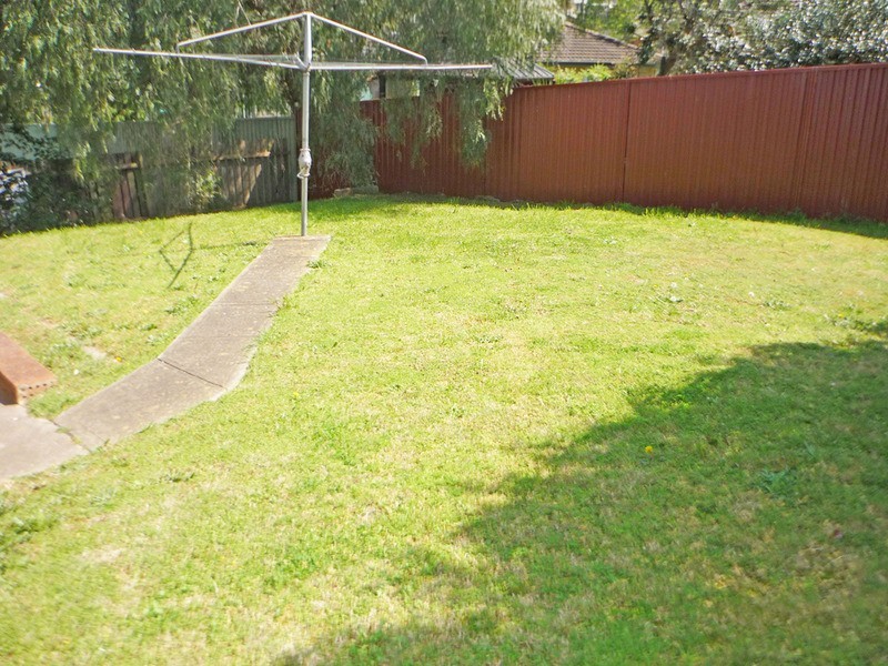 8  Mikkelsen Avenue, Tregear NSW 2770