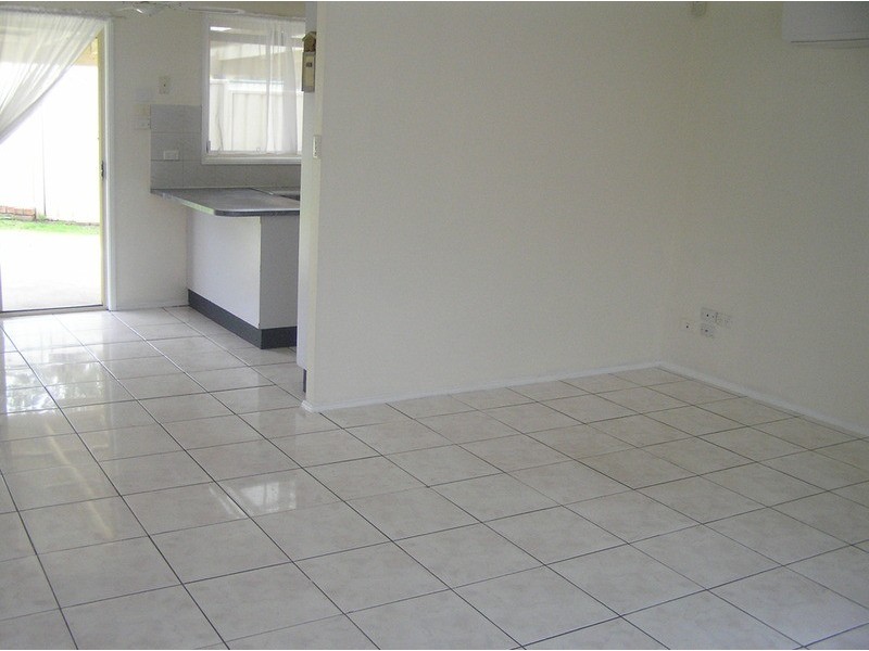 2 Westcott  Place, Oakhurst NSW 2761