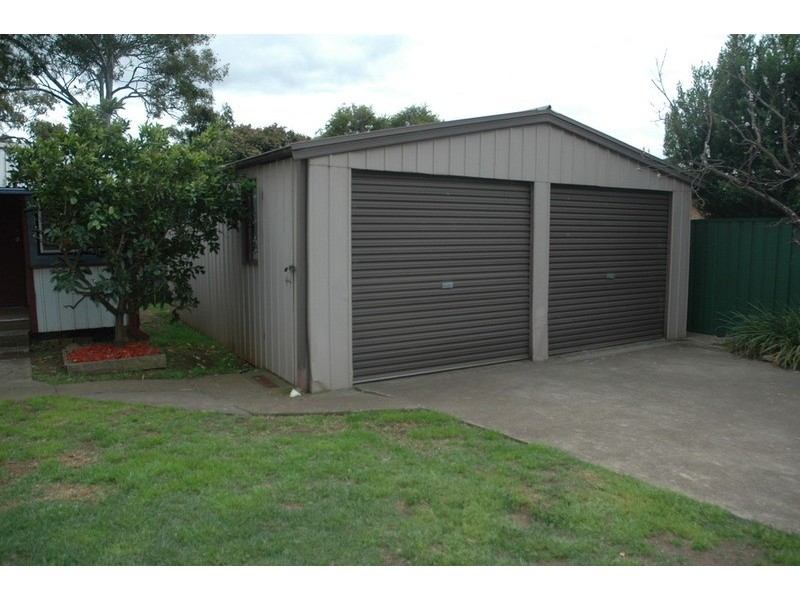 2 Nathan Crescent, Dean Park NSW 2761