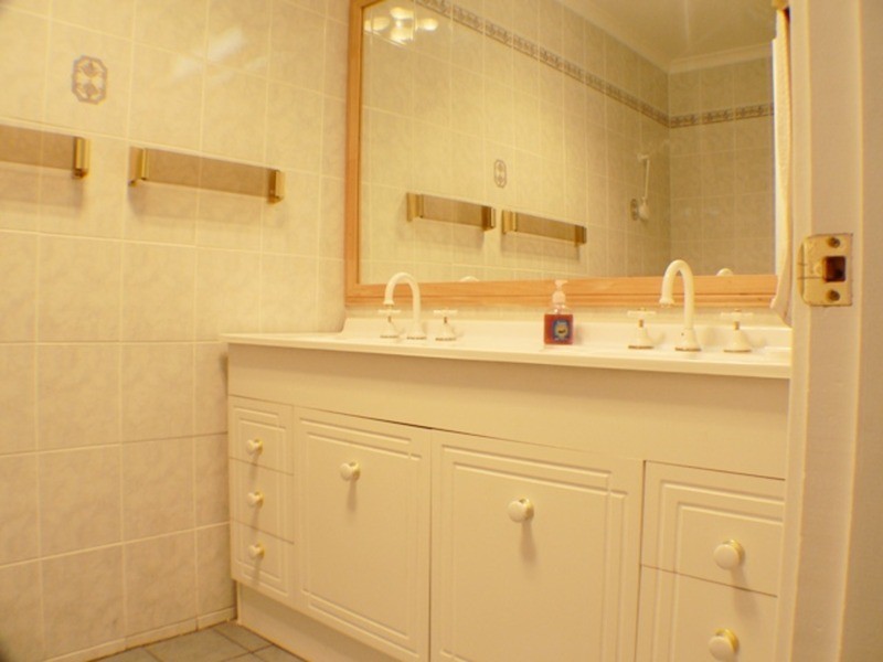 149 Banks Drive, St Clair NSW 2759