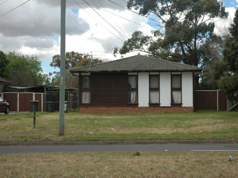 127 Carlisle Avenue, Hebersham NSW 2770