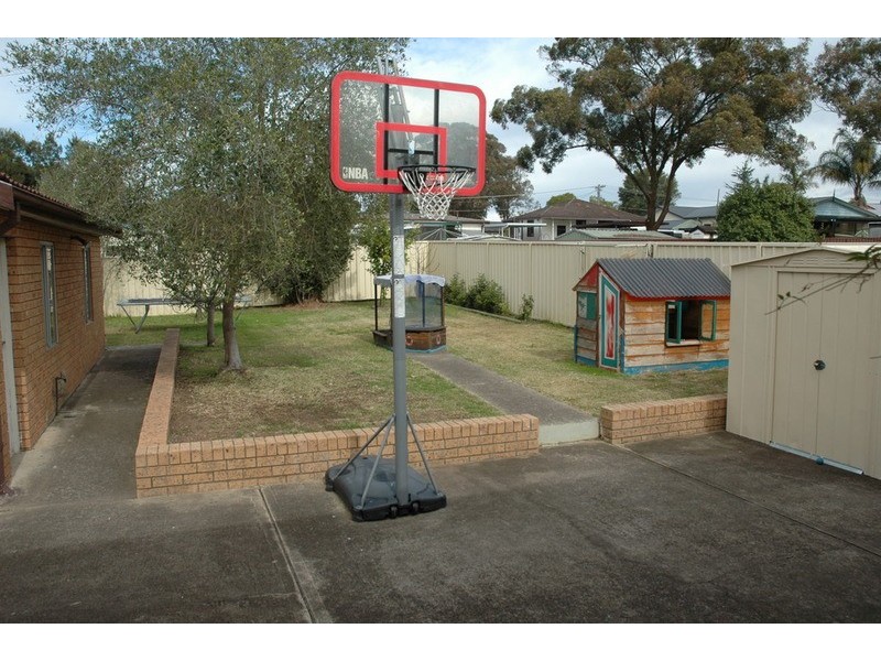 42 Brooker  Street, Colyton NSW 2760