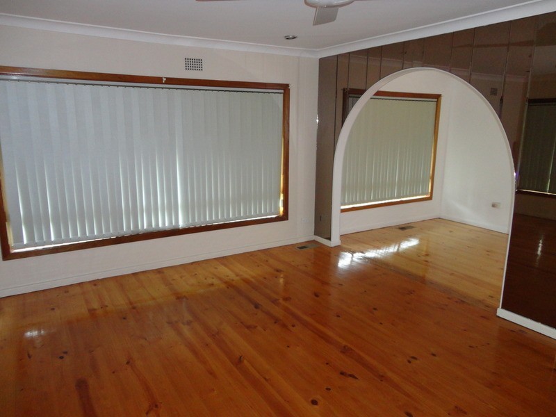 43 Stevenage Road, Hebersham NSW 2770