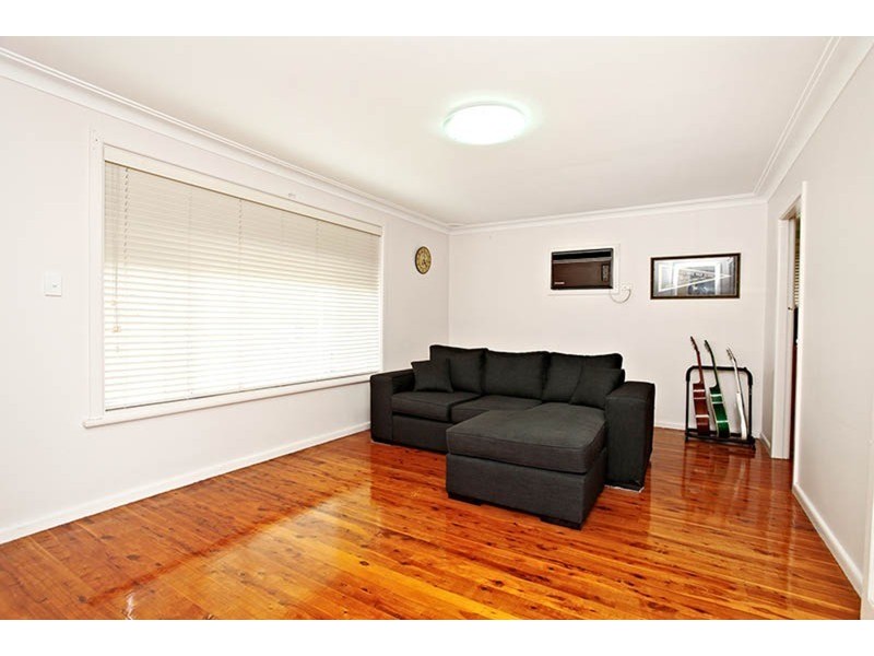 45 Brisbane Street, Oxley Park NSW 2760