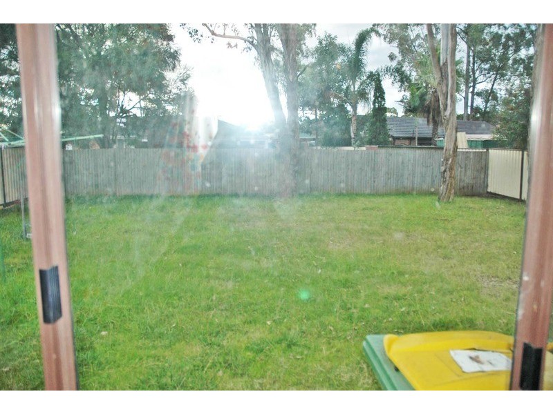 85 Melville Street, St Clair NSW 2759