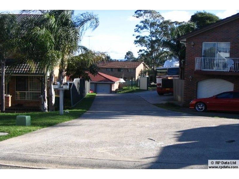 13 Mustang Place, St Clair NSW 2759