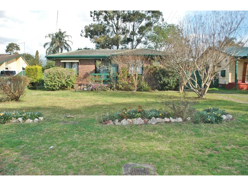 16 Liddle Street, North St Marys NSW 2760