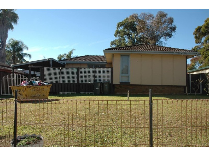 39 Van Dieman Avenue, Willmot NSW 2770