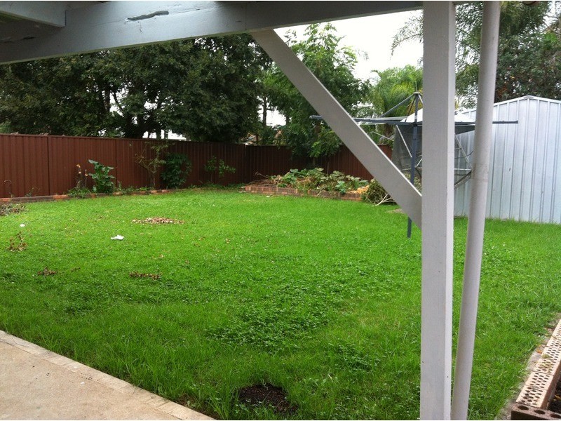 17 Sweeney Avenue, Plumpton NSW 2761