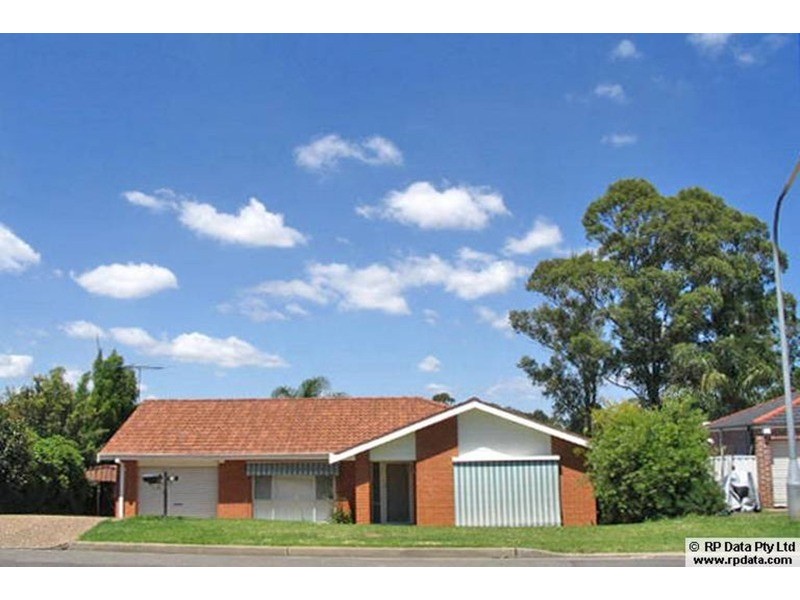 13 Peppertree Drive, Erskine Park NSW 2759