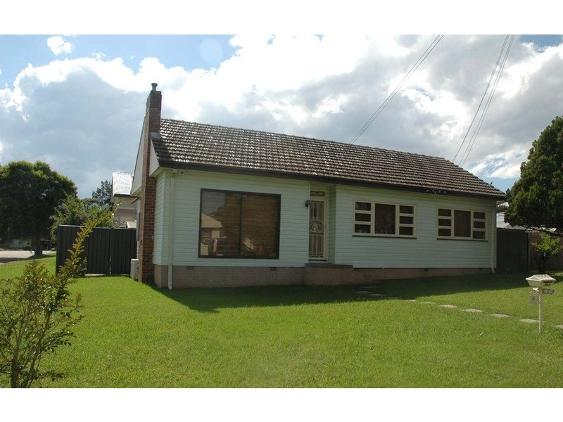 17 John Street, St Marys NSW 2760