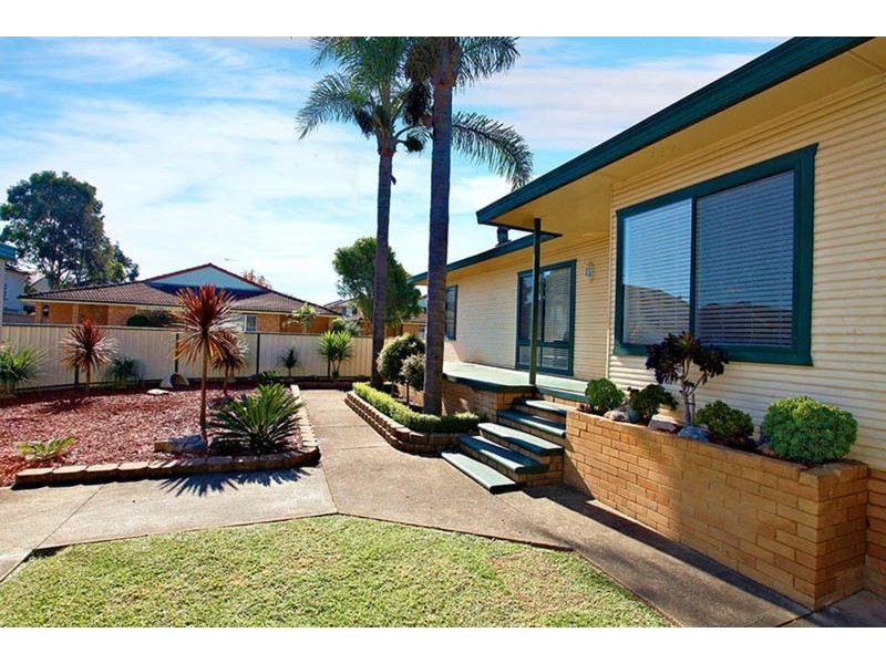15 Vincent Street, St Marys NSW 2760