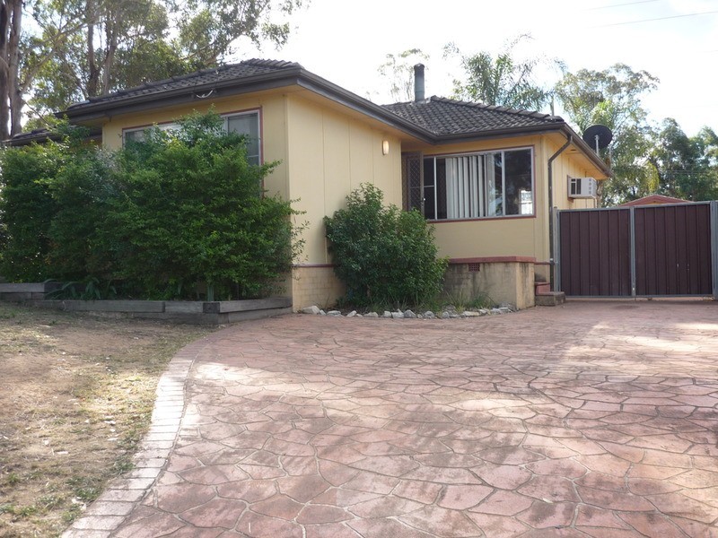 23 Hollier Street, Cambridge Park NSW 2747