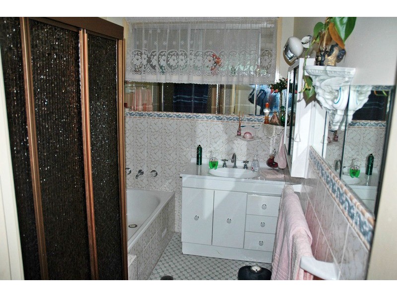 8 Darly Place, Dharruk NSW 2770