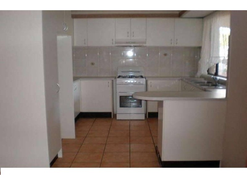 34 Jeffrey Avenue, St Clair NSW 2759