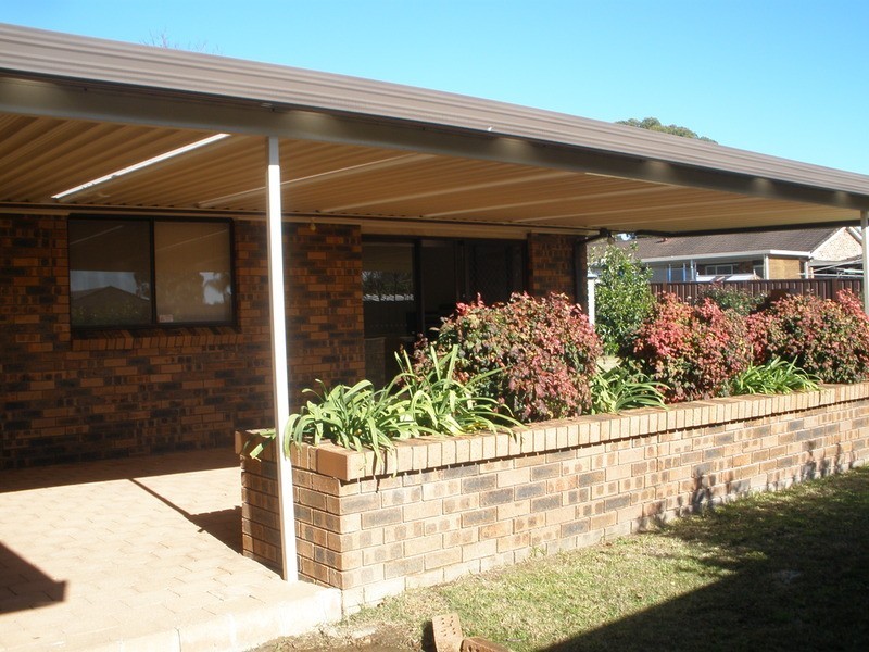 19 Windrush Circuit, St Clair NSW 2759