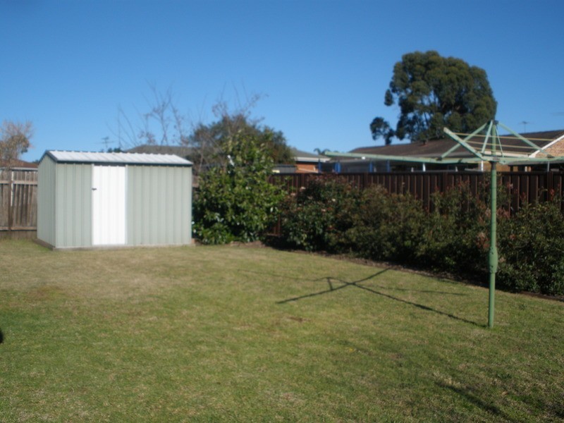 19 Windrush Circuit, St Clair NSW 2759