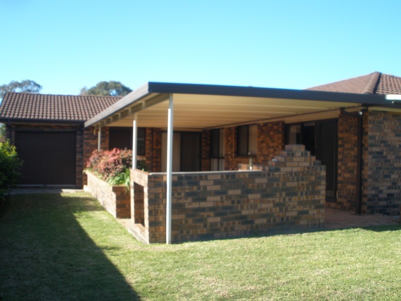19 Windrush Circuit, St Clair NSW 2759