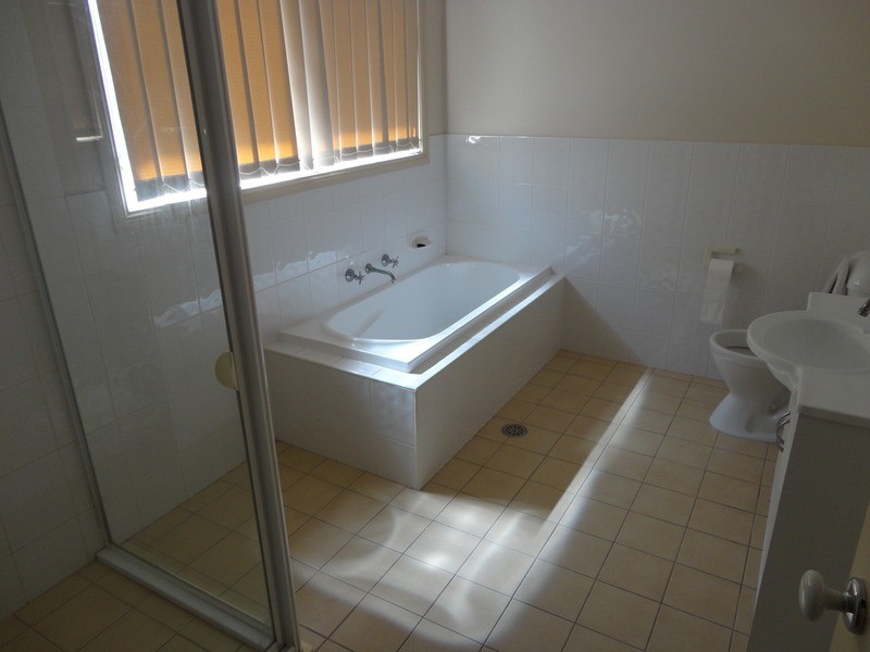 8/98 Saddington  Street, St Marys NSW 2760