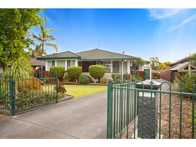 5 Yarrabee Place, Colyton NSW 2760