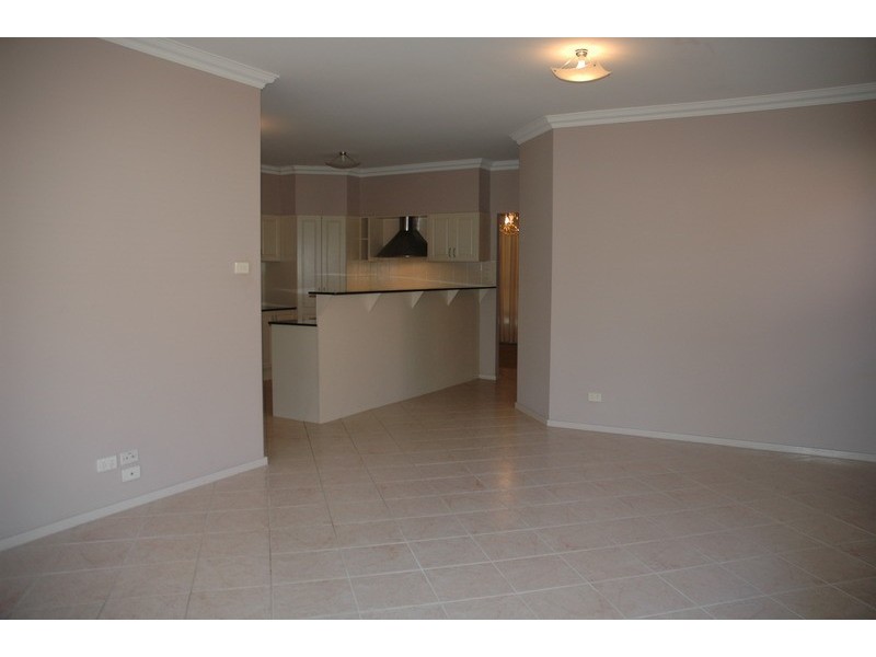 2a Blackwell Drive, St Clair NSW 2759