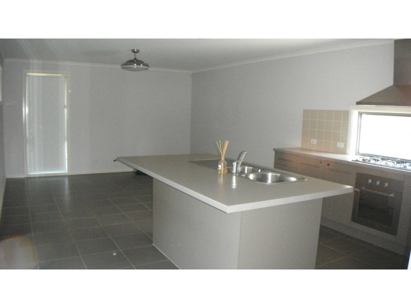 15 Voller Street, Ropes Crossing NSW 2760