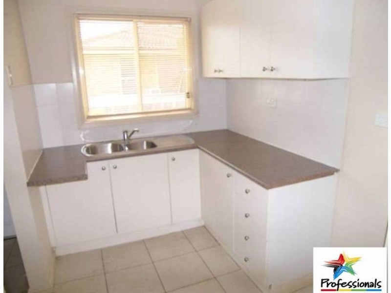 24 Koomoloo  Crescent, Shalvey NSW 2770