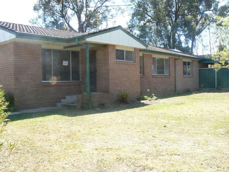 16 Danube Place, St Clair NSW 2759