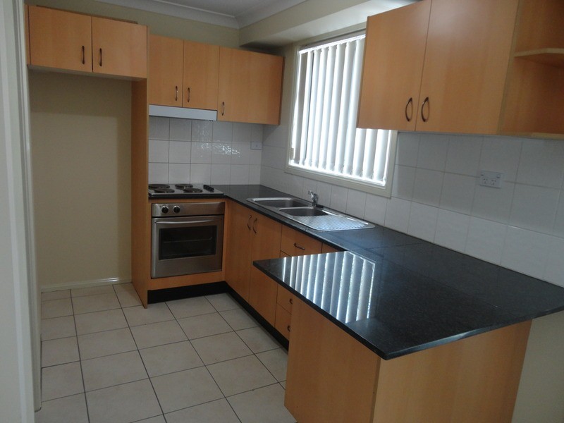 2/2a Collins Street, St Marys NSW 2760