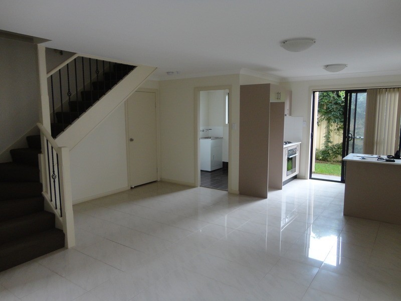 2/57-59 Adelaide Street, Oxley Park NSW 2760