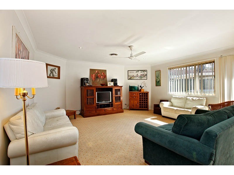 2 Tryal Place, Willmot NSW 2770