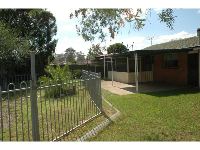7 Charles Sturt Drive, Werrington County NSW 2747
