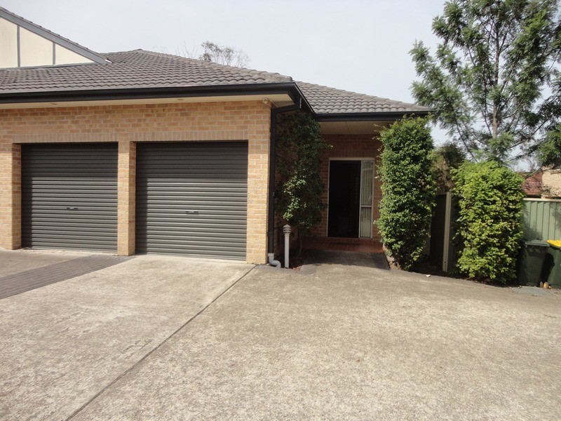 4/5 Minchinbury  Street, Eastern Creek NSW 2766